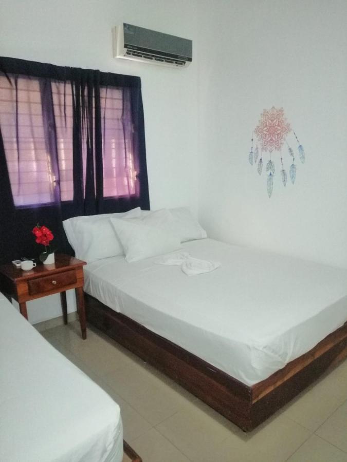 Caribbean Queen Hotel Санто-Доминго Экстерьер фото